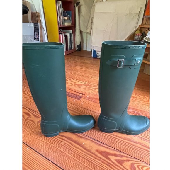 Hunter Tall Rain Boots size 9 - Picture 5 of 10